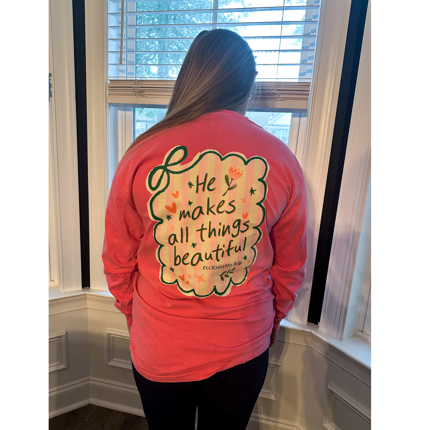 He makes all things beautiful pocket tshirt