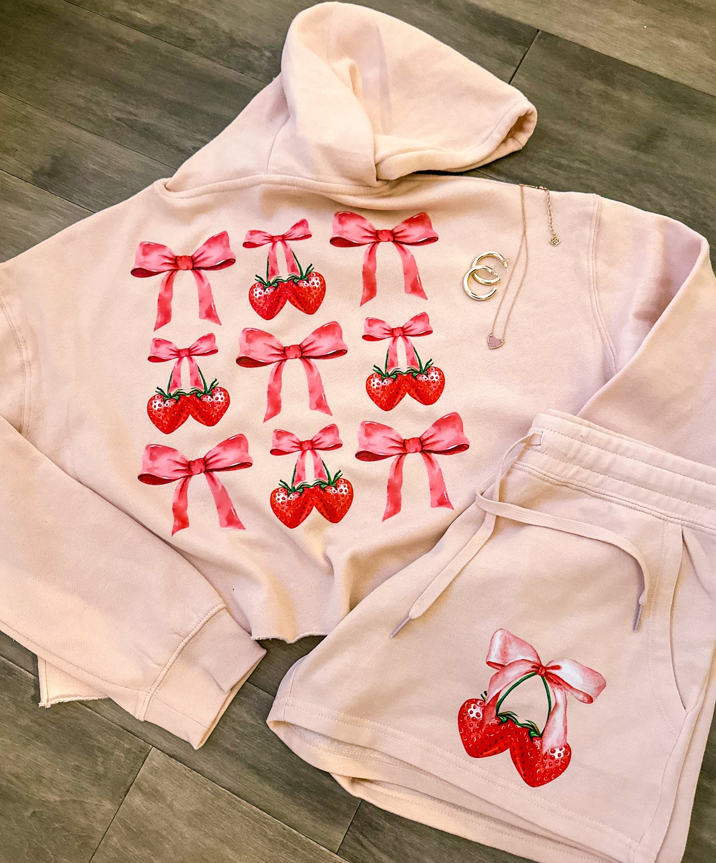 Girly Girl Cropped hoodie lounge set in Blushing Berry